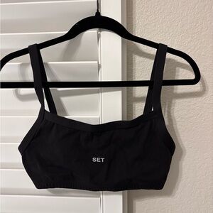 SET Active Black set, sports bra and bottoms